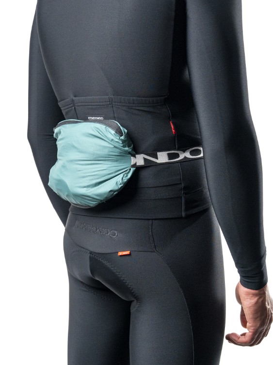 CAPA MUGI GORE-TEX WINDSTOPPER